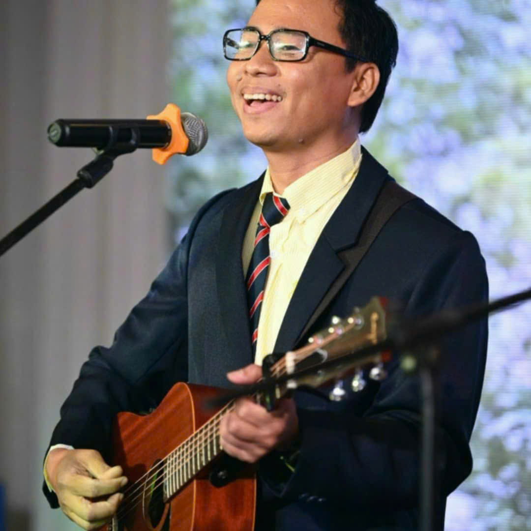 Nelson - Guitar, Bass Guitar, Ukulele Instructor